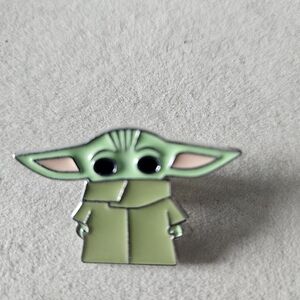 New Grogu Star Wars Baby Yoda Mandalorian Pin